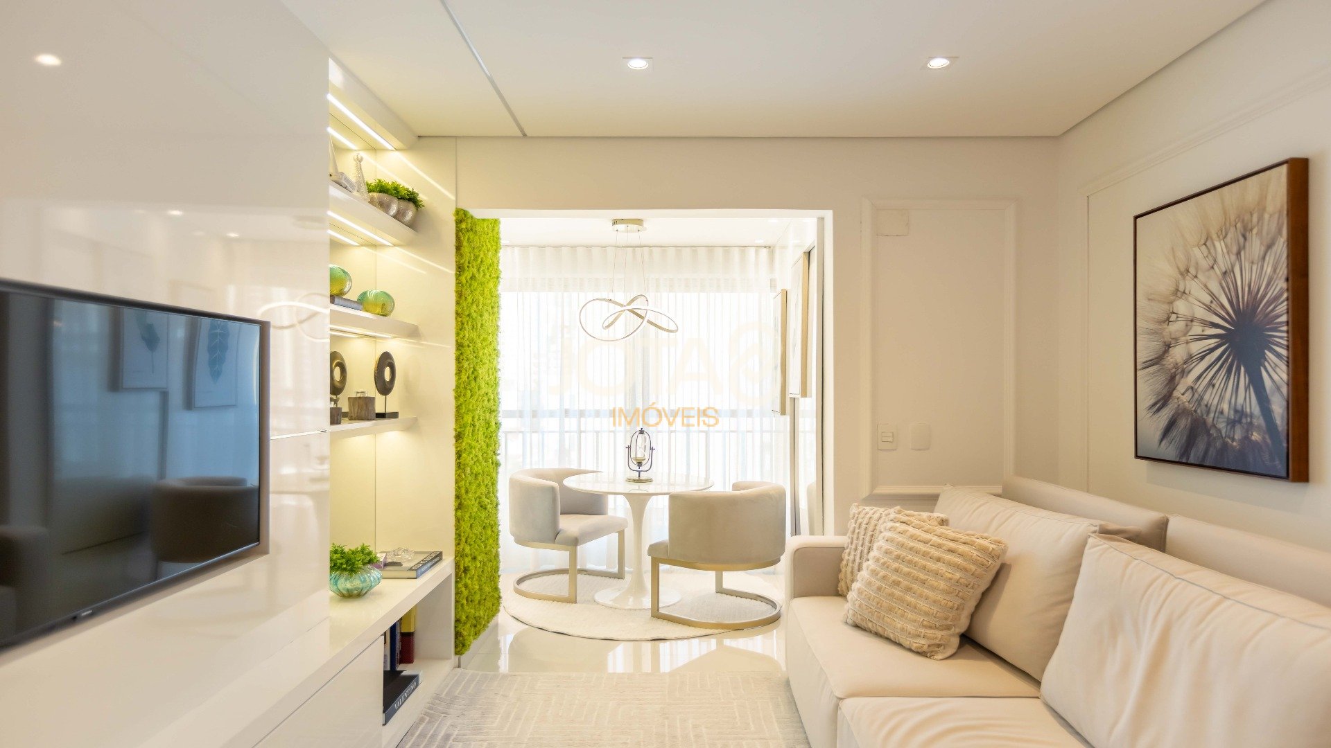 SOFISTICADO APARTAMENTO COM 2 QUARTOS  NO BATEL HOME 1550