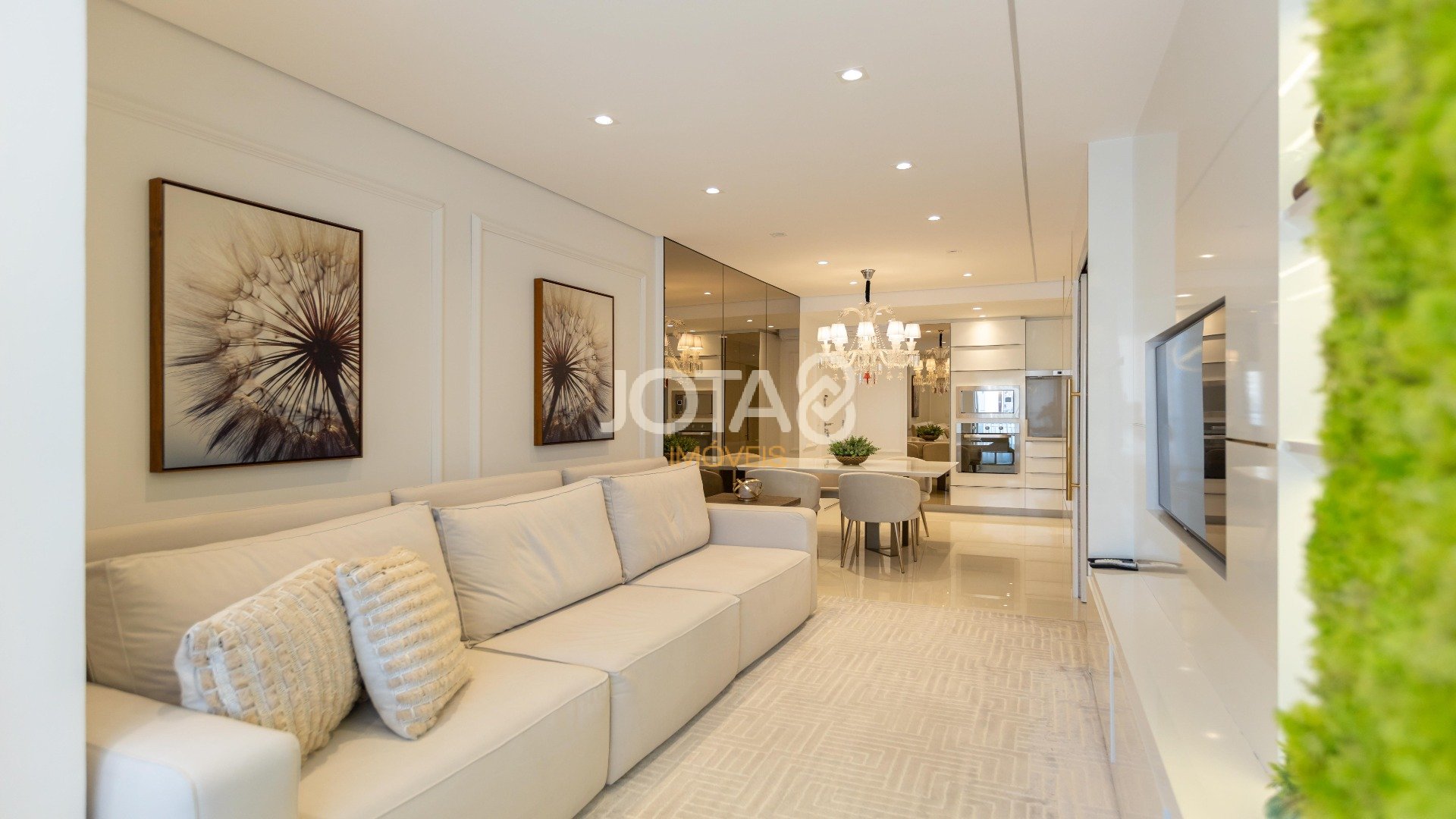 SOFISTICADO APARTAMENTO COM 2 QUARTOS  NO BATEL HOME 1550