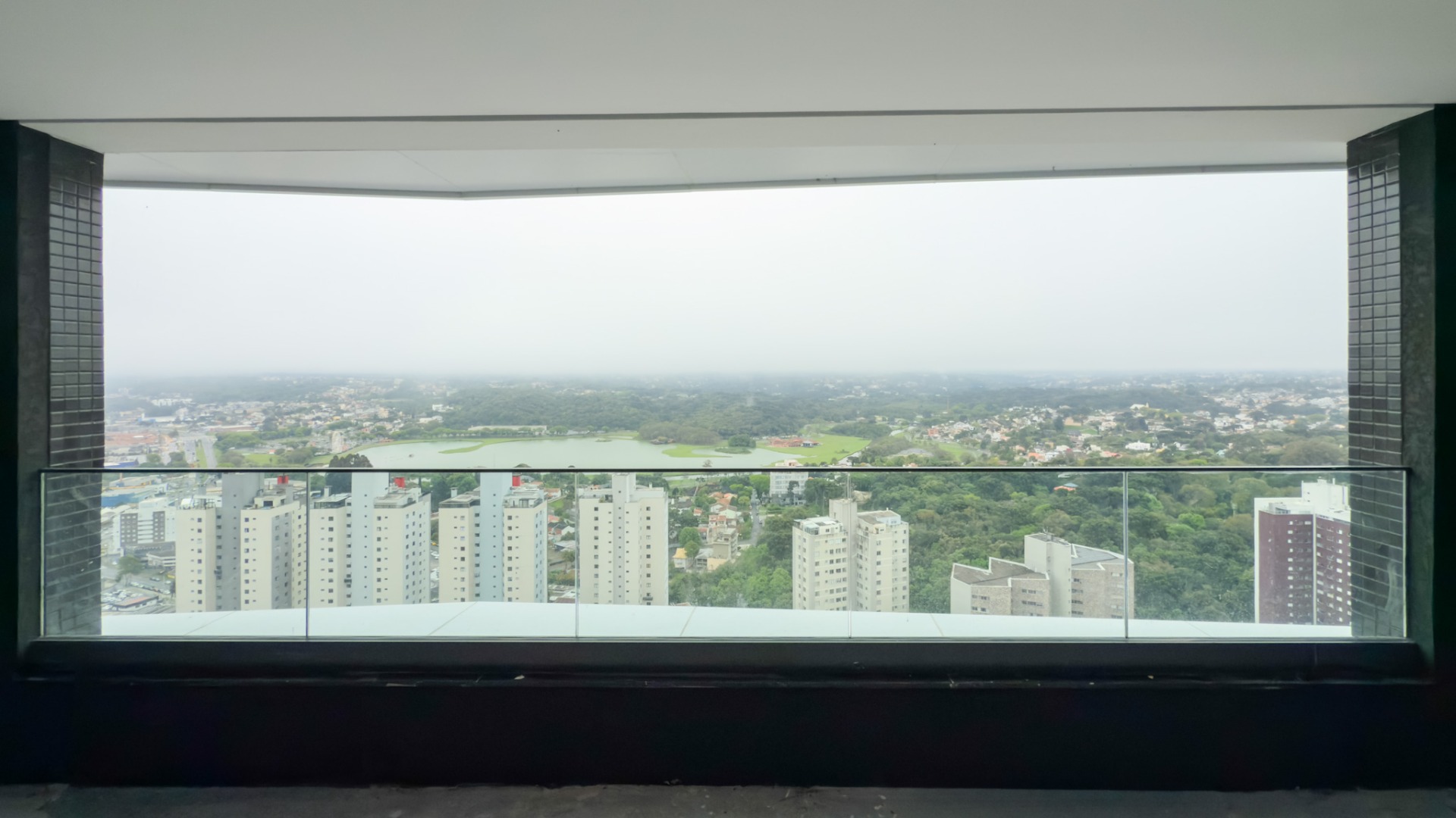 Foto de destaque Apartamento com vista incrível para o parque barigui