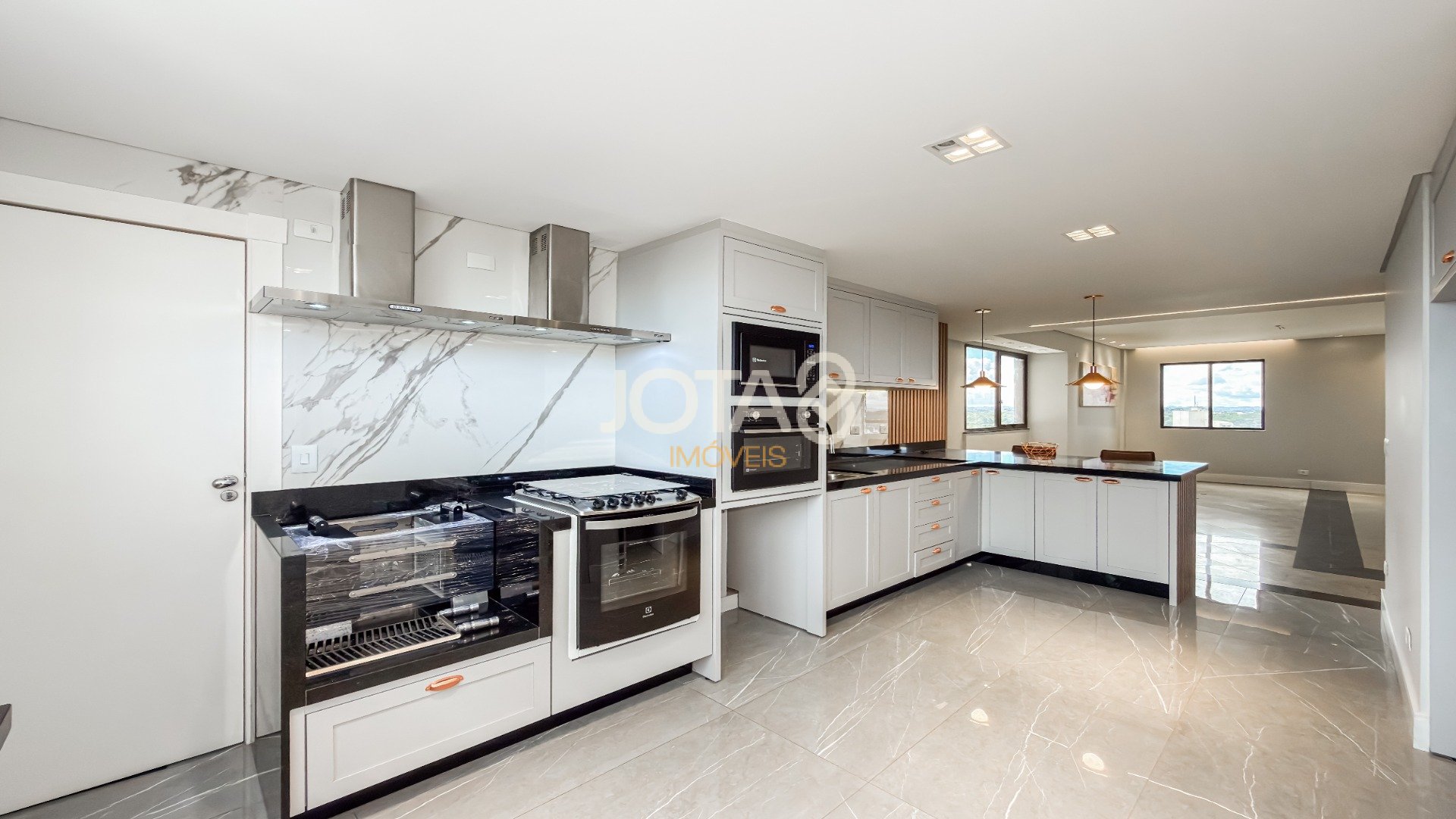 APTO EM ANDAR ALTO COM 3 SUÍTES E ÁREA COMPLETA DE LAZER NO ECOVILLE