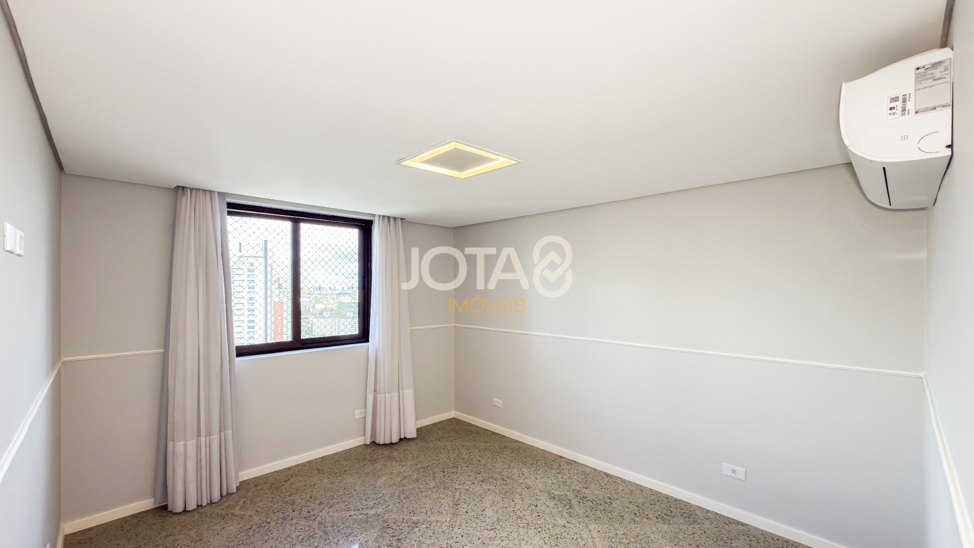 APTO EM ANDAR ALTO COM 3 SUÍTES E ÁREA COMPLETA DE LAZER NO ECOVILLE