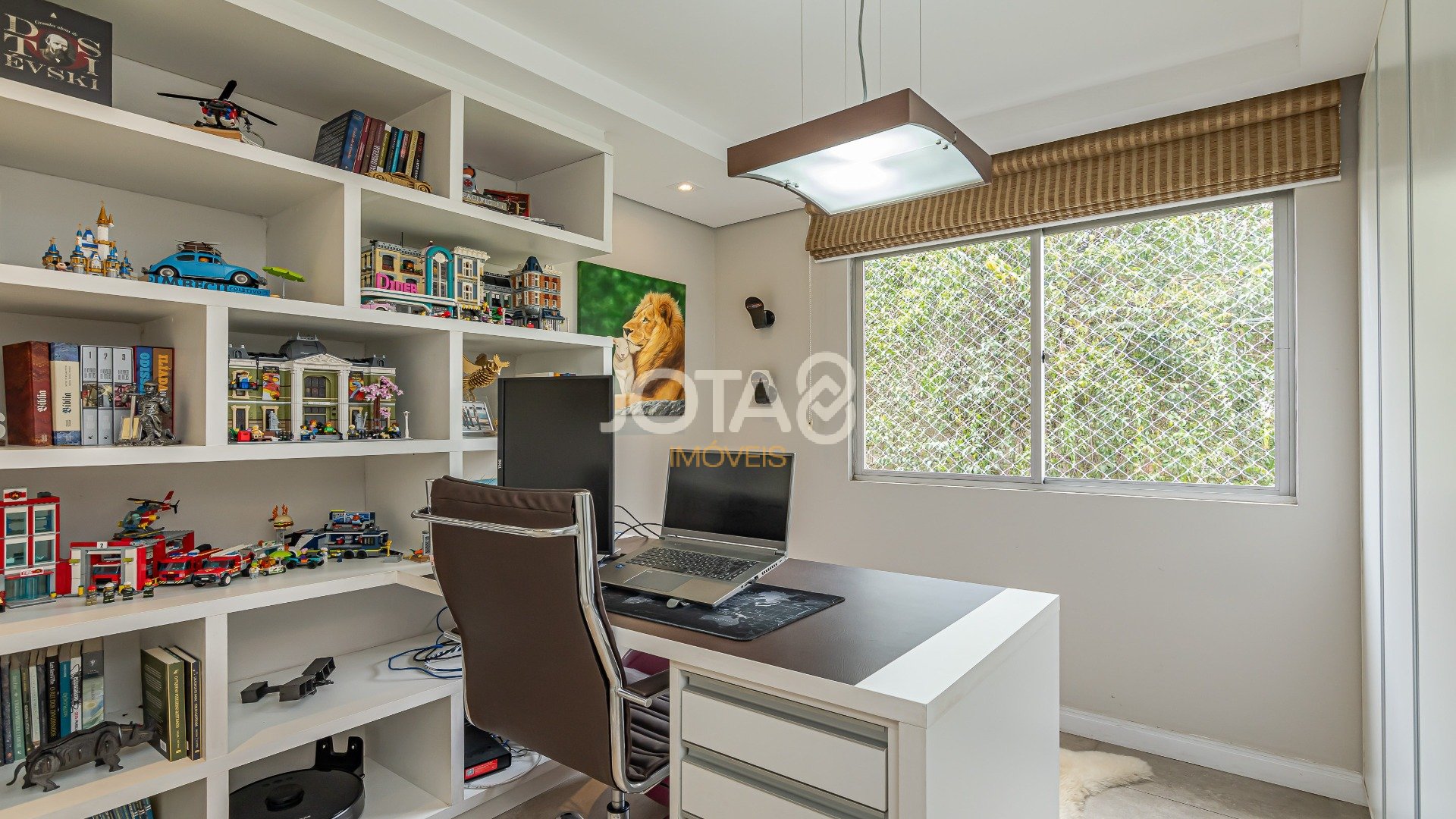 REFORMADO E BEM LOCALIZADO