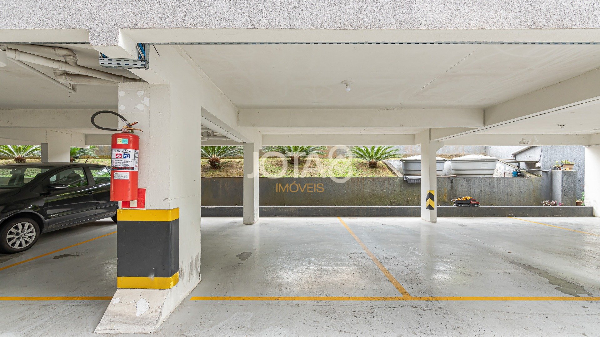 REFORMADO E BEM LOCALIZADO