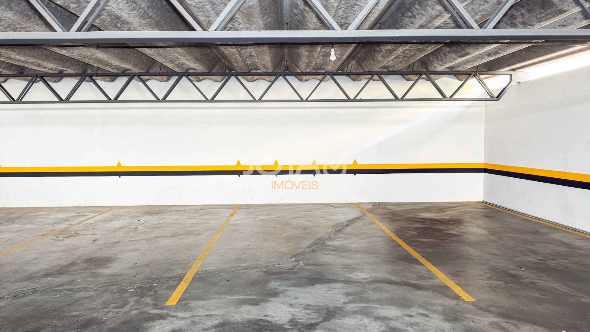 APARTAMENTO 2 QUARTOS NO BIGORRILHO