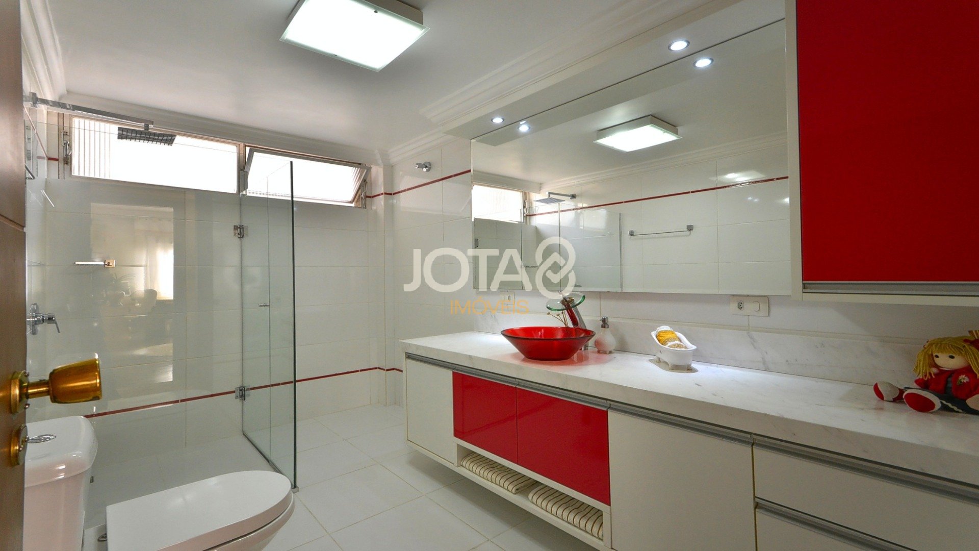 APARTAMENTO IMPECÁVEL NO BATEL SOHO 3 QUARTOS
