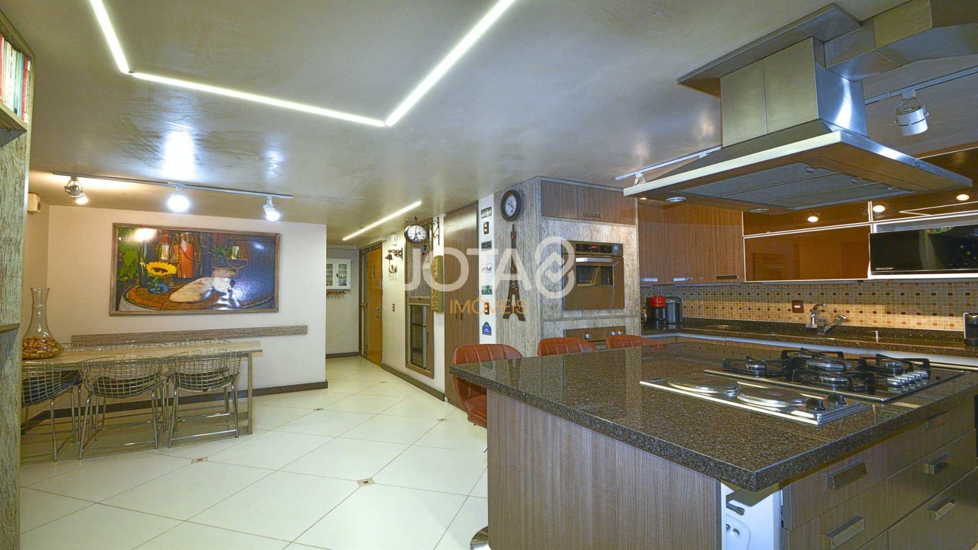 APARTAMENTO IMPECÁVEL NO BATEL SOHO 3 QUARTOS
