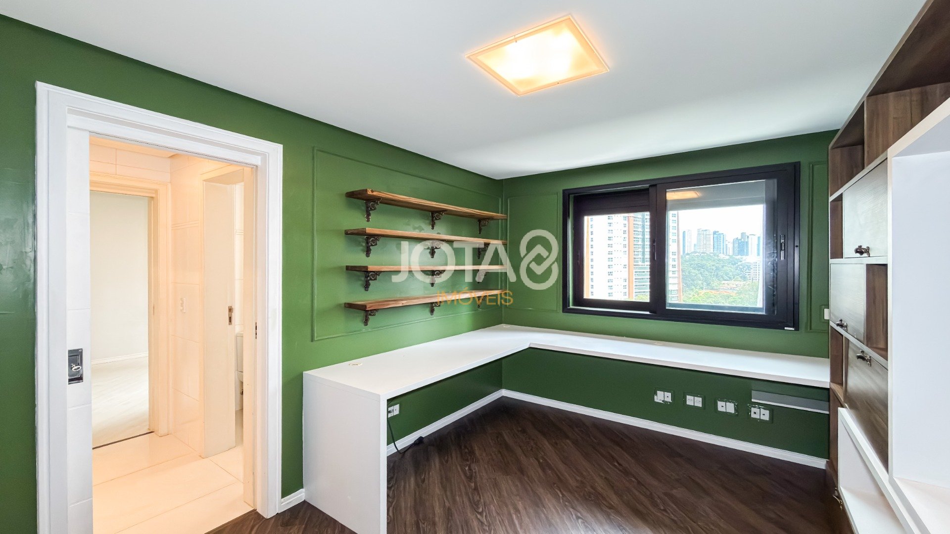 APARTAMENTO 4 QUARTOS  NO ECOVILLE EM CONDOMÍNIO CLUBE