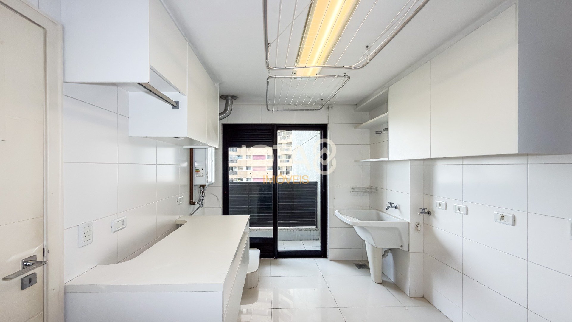 APARTAMENTO 4 QUARTOS  NO ECOVILLE EM CONDOMÍNIO CLUBE