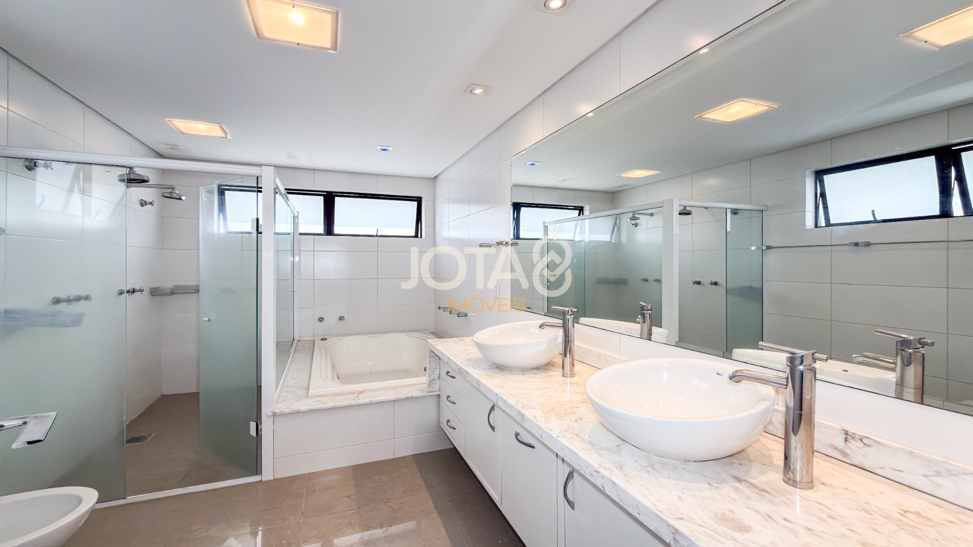 APARTAMENTO 4 QUARTOS  NO ECOVILLE EM CONDOMÍNIO CLUBE