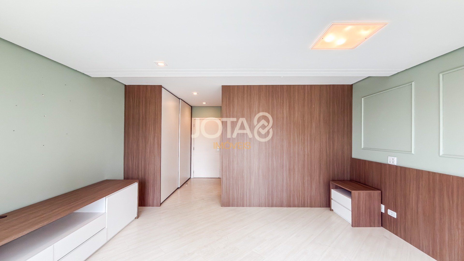 APARTAMENTO 4 QUARTOS  NO ECOVILLE EM CONDOMÍNIO CLUBE