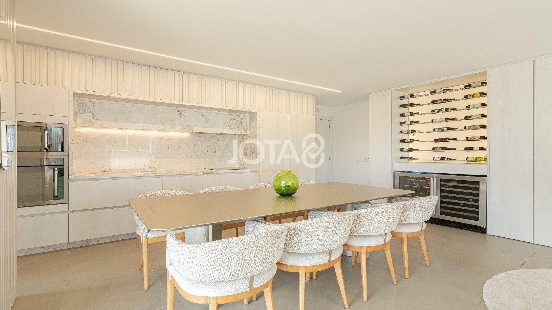 COBERTURA  PENT HOUSE COM 3 QUARTOS  E 2 VAGAS NO ECOVILLE