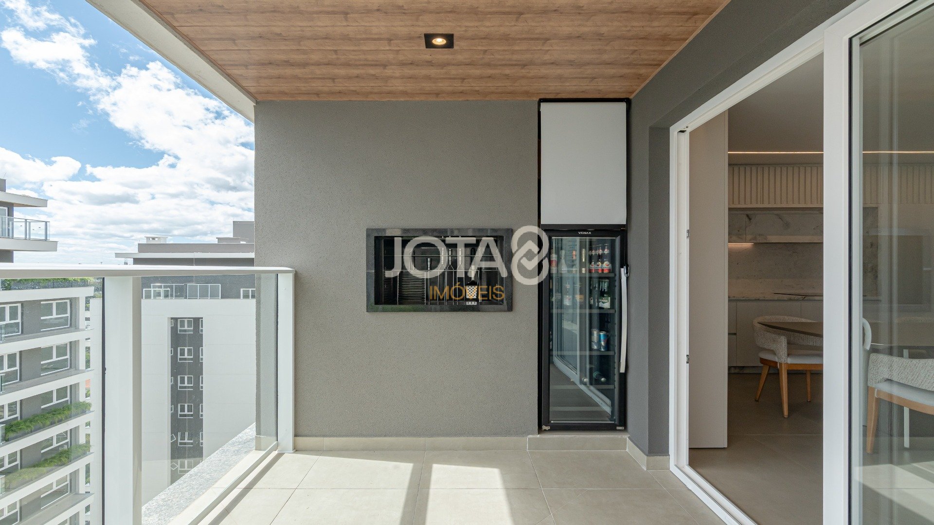 COBERTURA  PENT HOUSE COM 3 QUARTOS  E 2 VAGAS NO ECOVILLE