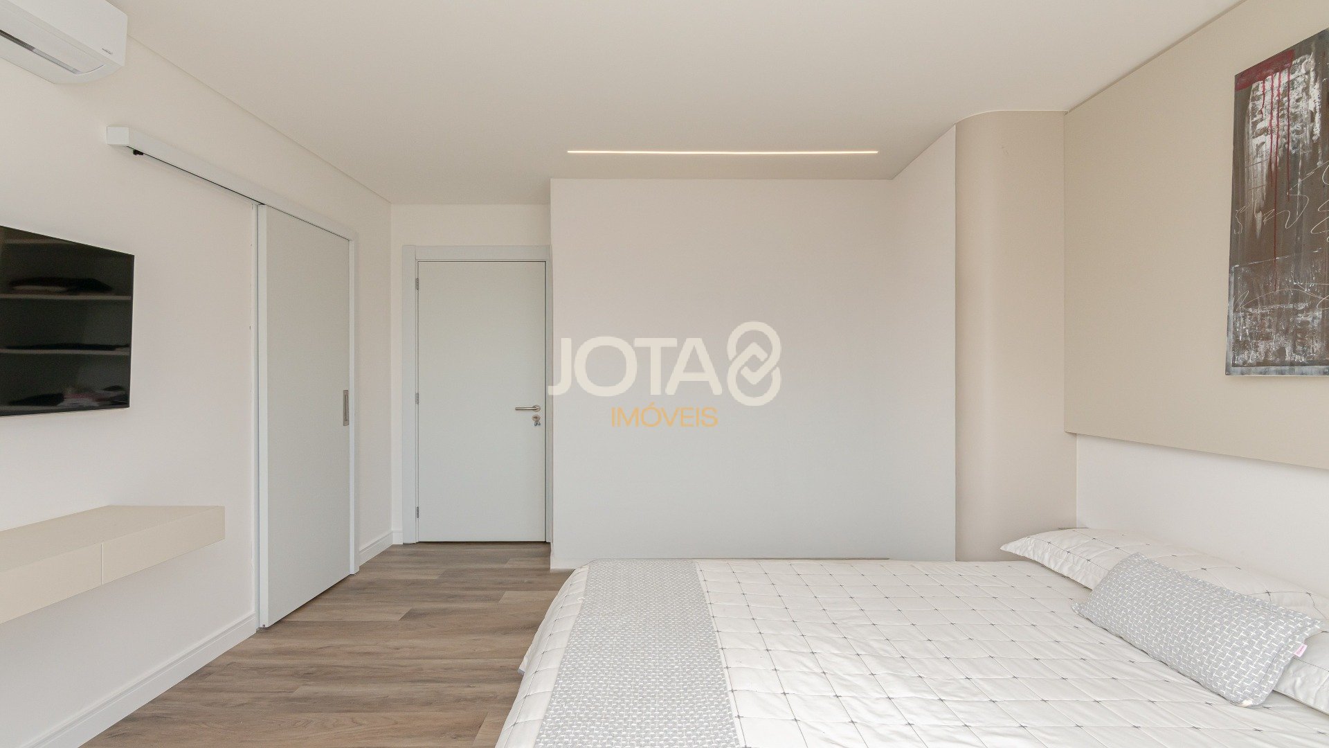 COBERTURA  PENT HOUSE COM 3 QUARTOS  E 2 VAGAS NO ECOVILLE