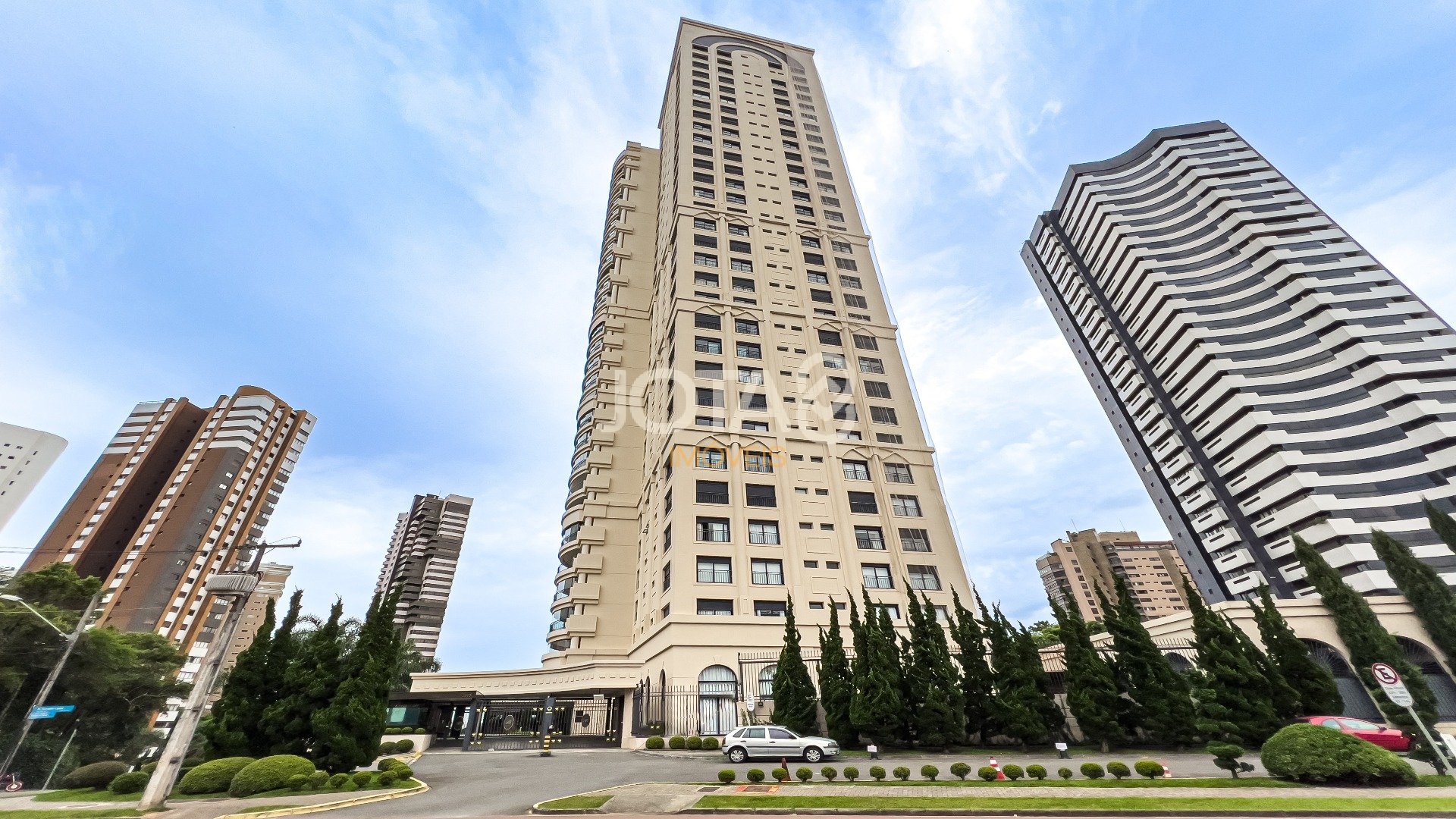 Foto de destaque Apartamento andar alto com vista para o parque barigui!