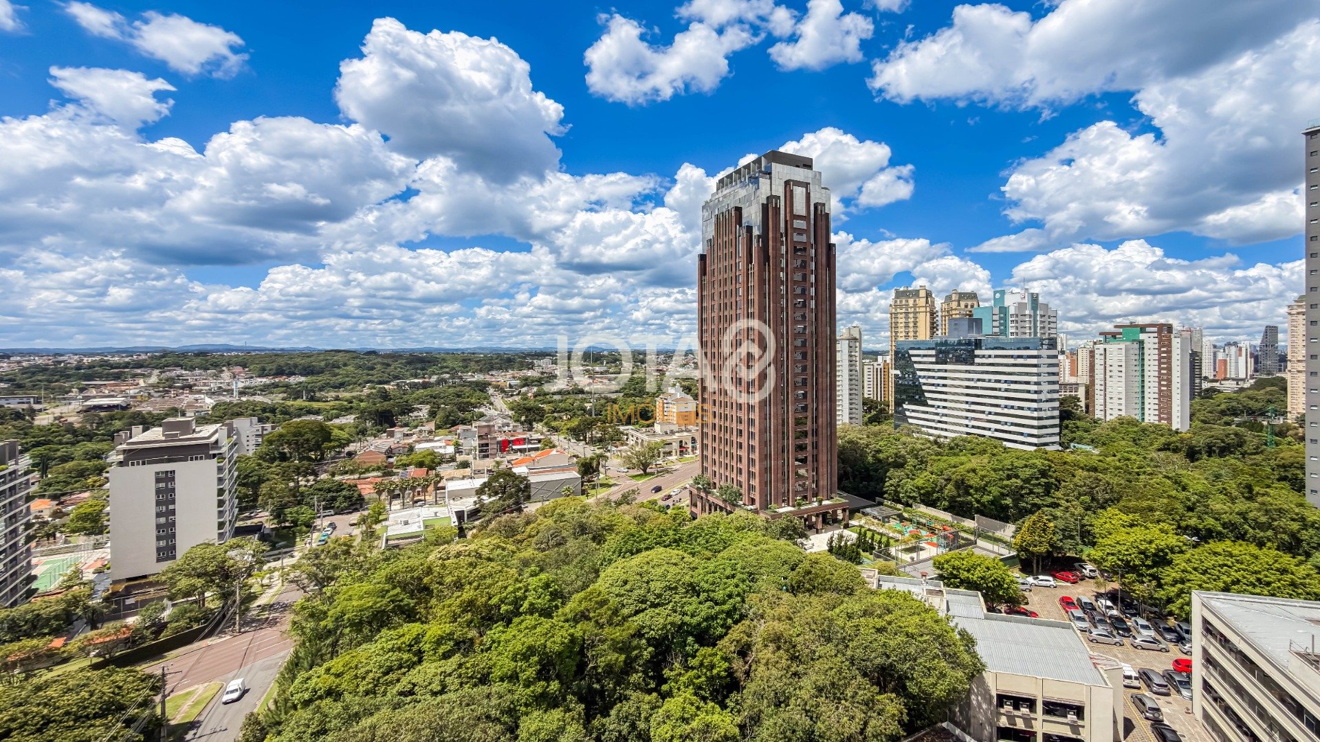 APARTAMENTO 3 QUARTOS 2 VAGAS NO ECOVILLE