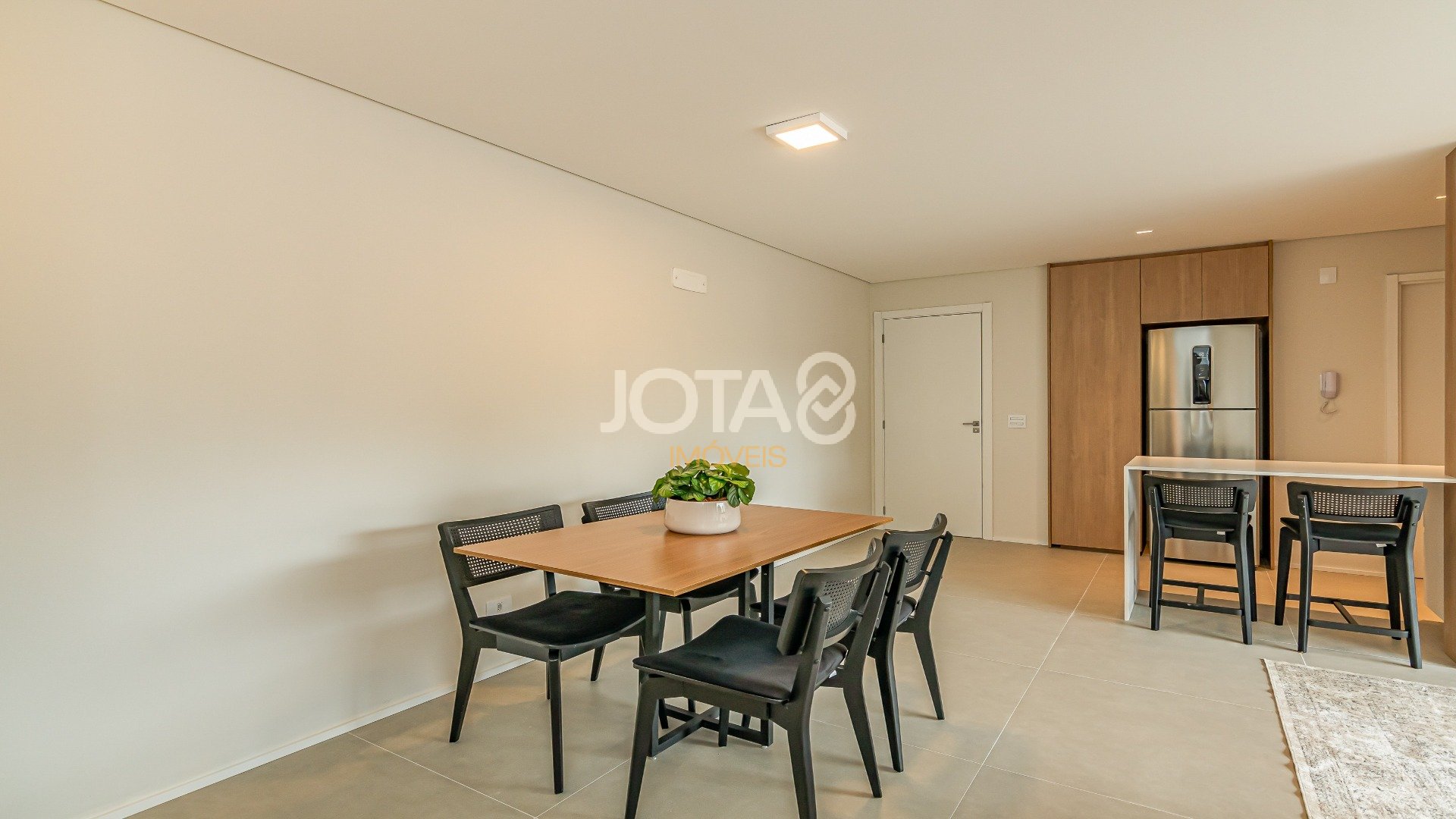 2 QUARTOS FACE NORTE NO JUVEVÊ