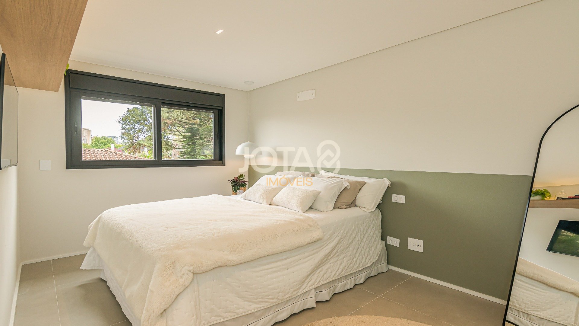 2 QUARTOS FACE NORTE NO JUVEVÊ