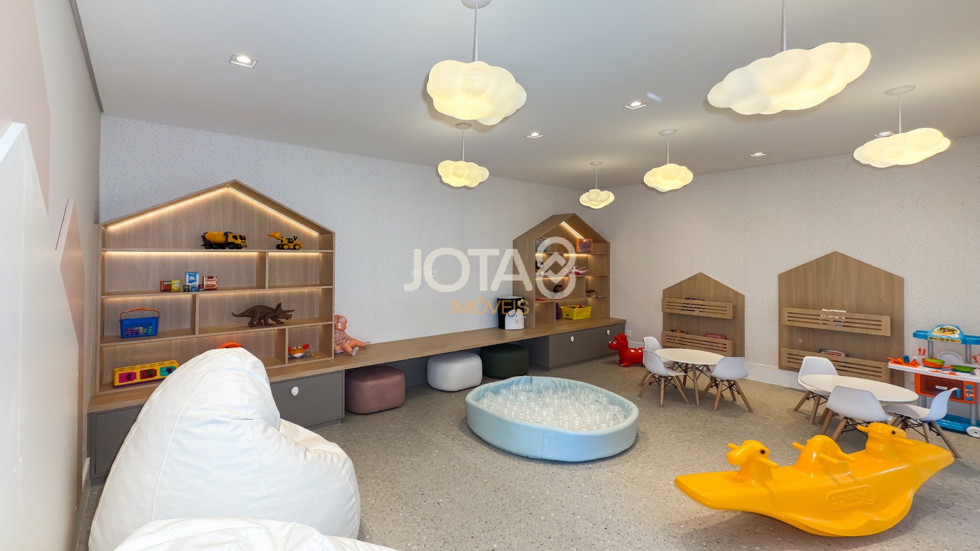 REVENDA APARTAMENTO 03 SUÍTES E 03 VAGAS NO JUVEVÊ