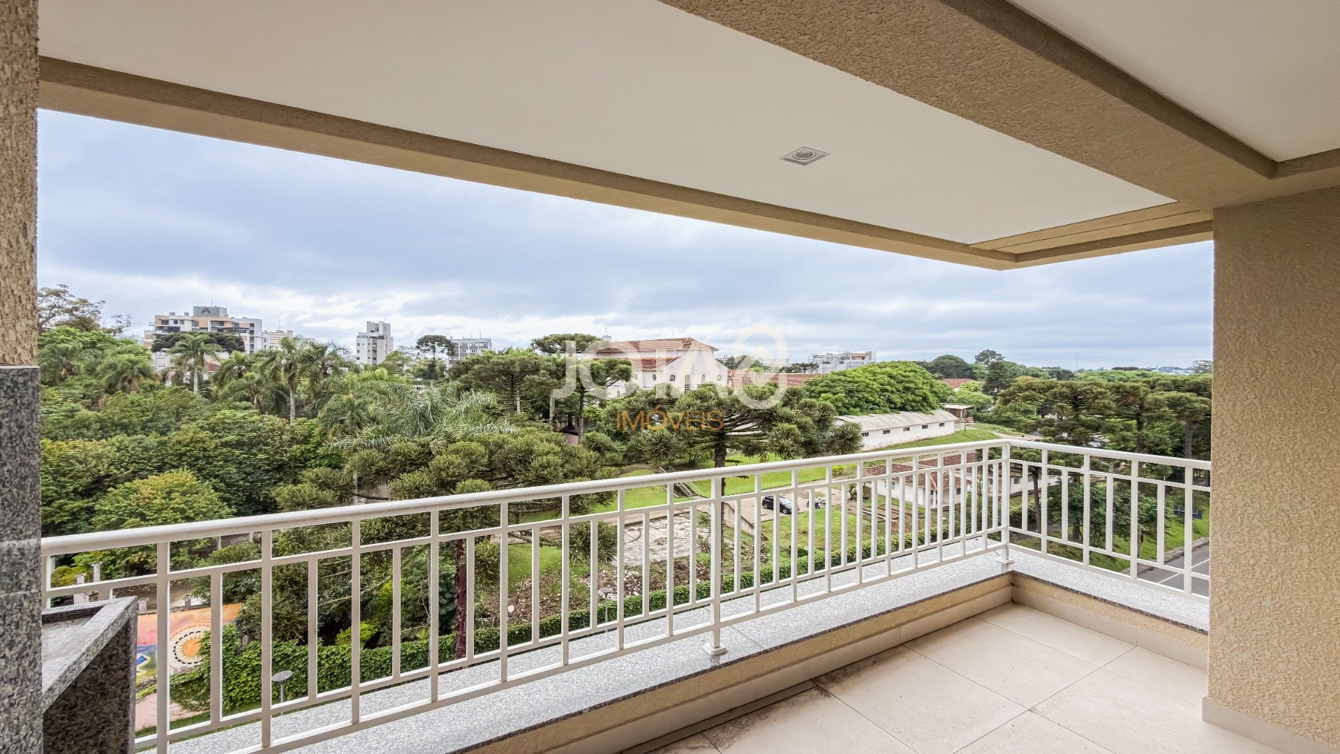 REVENDA APARTAMENTO 03 SUÍTES E 03 VAGAS NO JUVEVÊ