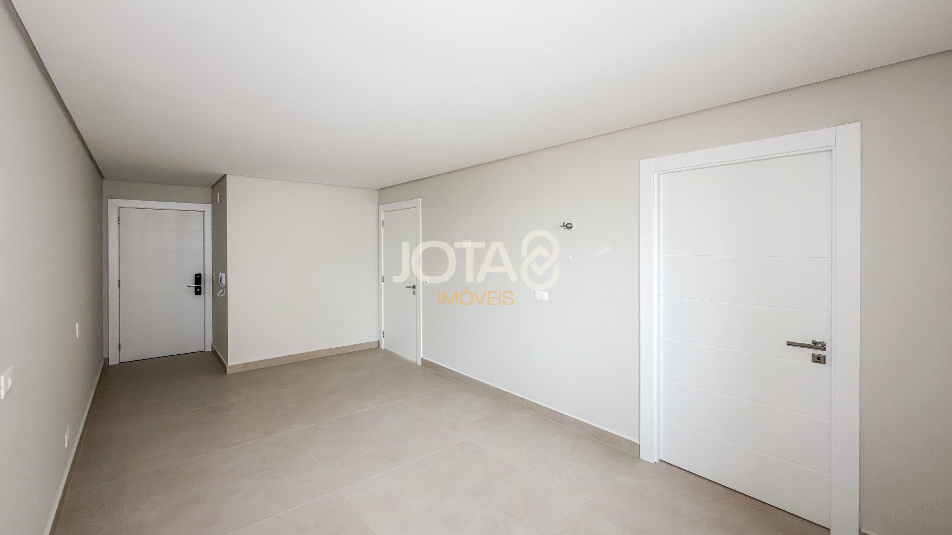 REVENDA APARTAMENTO 03 SUÍTES E 03 VAGAS NO JUVEVÊ