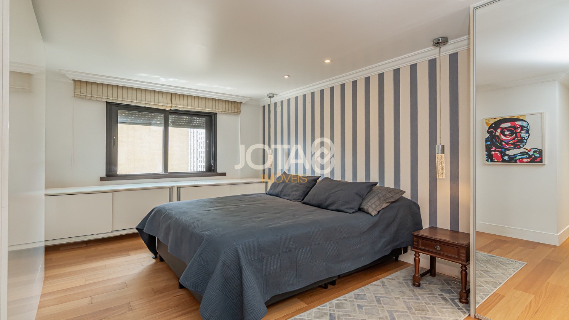 REFORMA DE ALTO PADRÃO E LOCALIZAÇÃO NOBRE NO BATEL