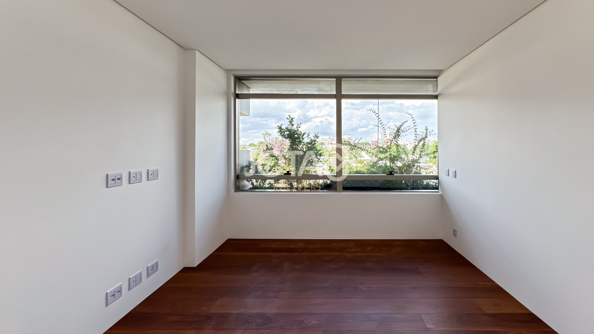 APARTAMENTO NOVO NO BATEL - REVENDA HANAMI