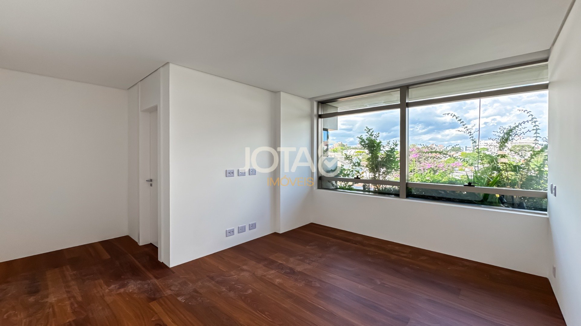 APARTAMENTO NOVO NO BATEL - REVENDA HANAMI