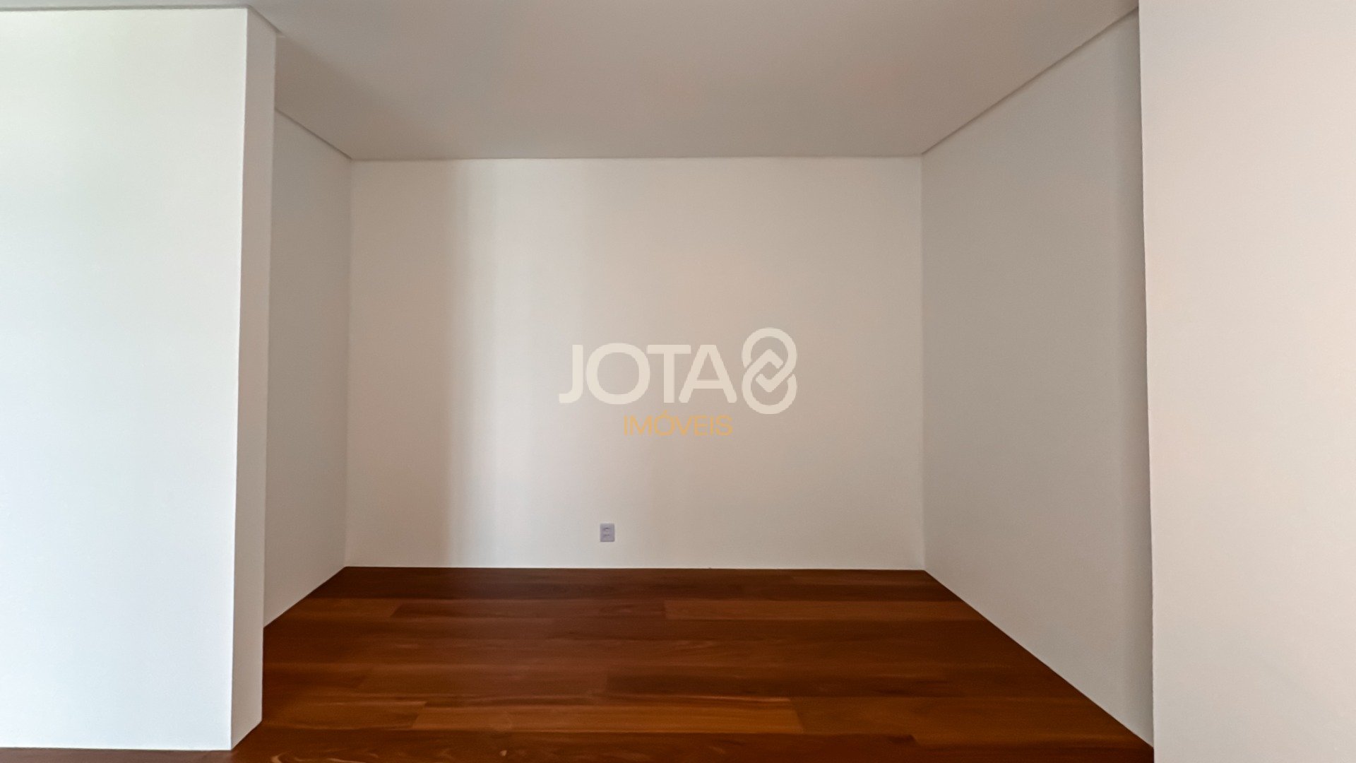 APARTAMENTO NOVO NO BATEL - REVENDA HANAMI