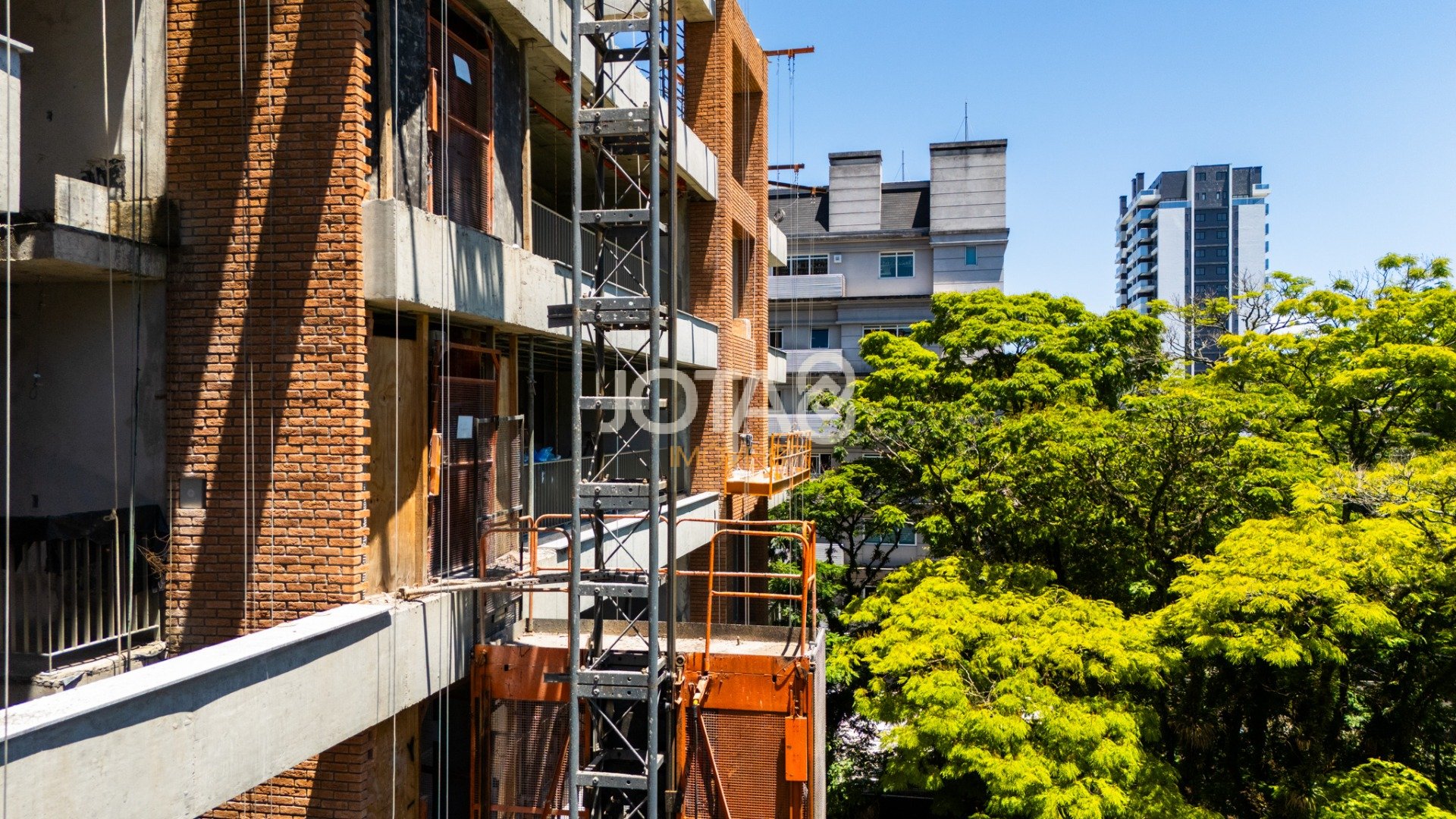 APARTAMENTO DE 255M² COM 4 VAGAS NO AMIRA CABRAL - ENTREGA 2026.