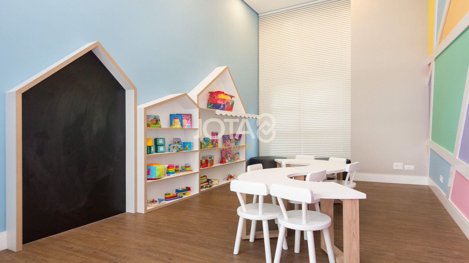 ACQUARELLE COM 3 SUÍTES NO ECOVILLE