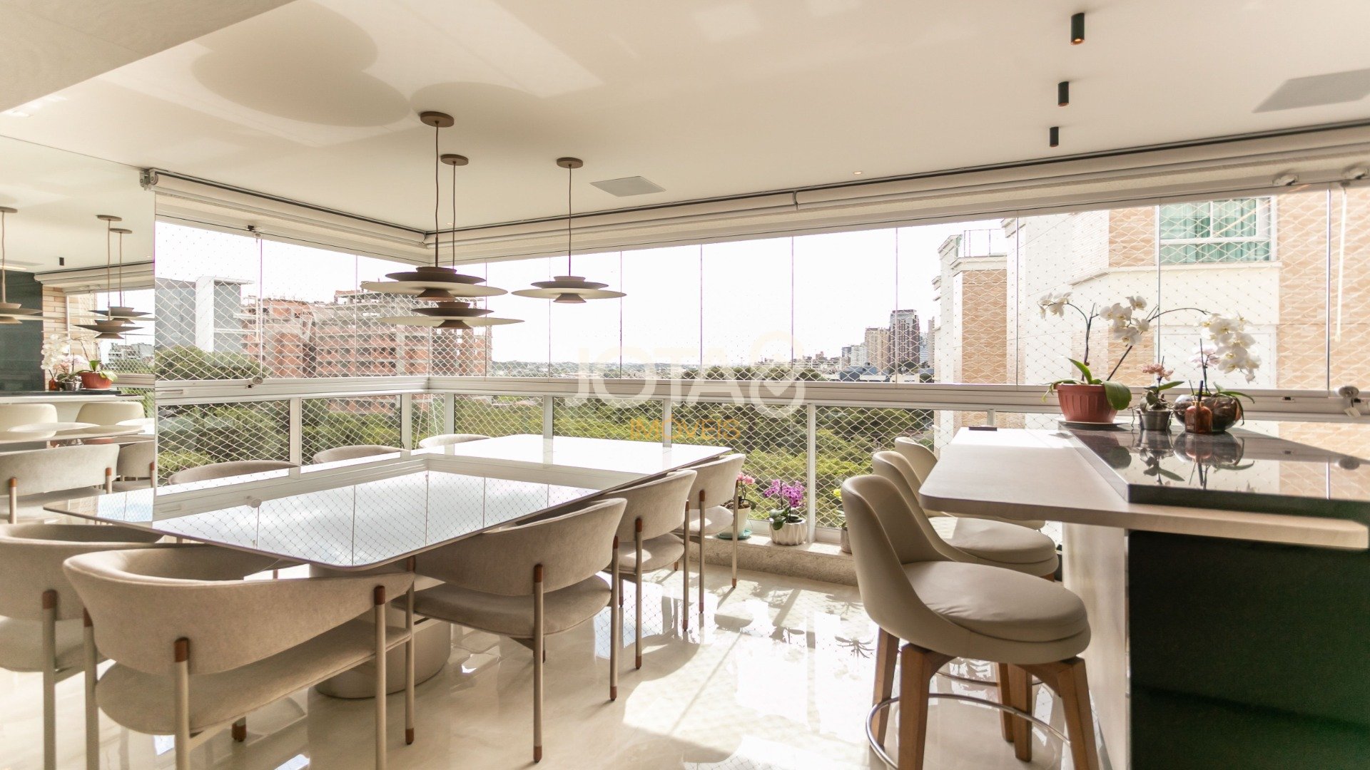 ACQUARELLE COM 3 SUÍTES NO ECOVILLE