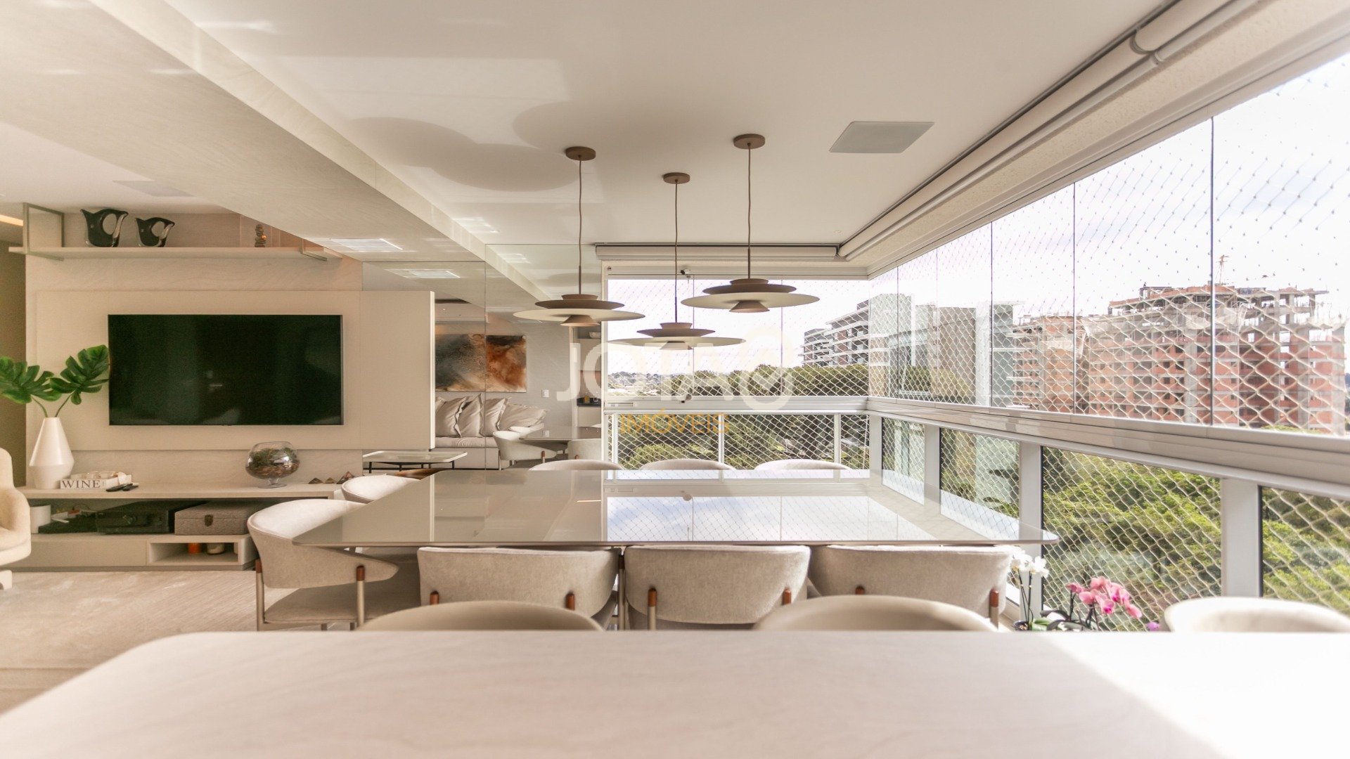 ACQUARELLE COM 3 SUÍTES NO ECOVILLE