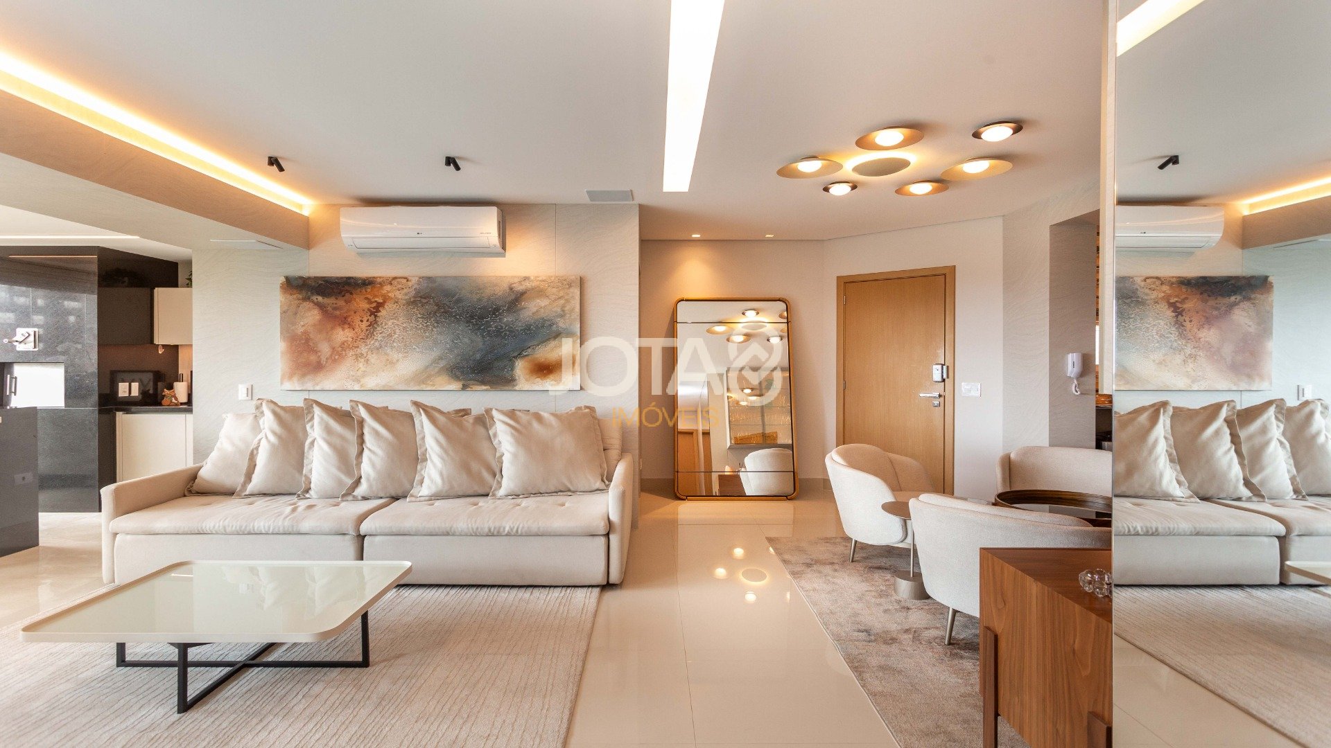 ACQUARELLE COM 3 SUÍTES NO ECOVILLE