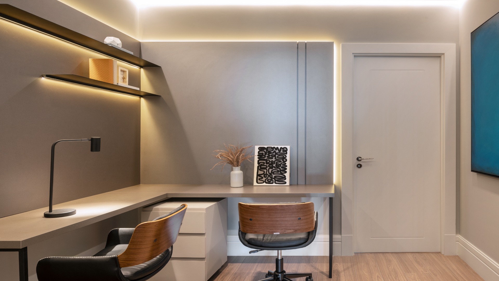 APARTAMENTOS DE 3 OU 4 SUÍTES PRONTOS PARA MORAR