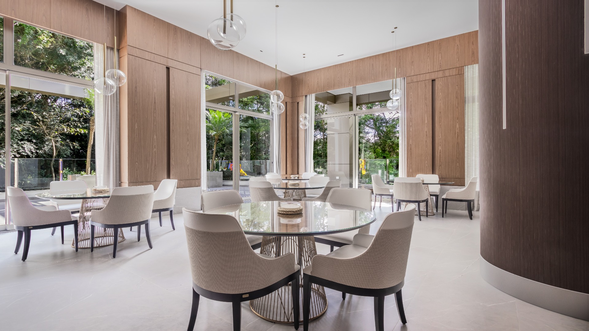 APARTAMENTOS DE 3 OU 4 SUÍTES PRONTOS PARA MORAR