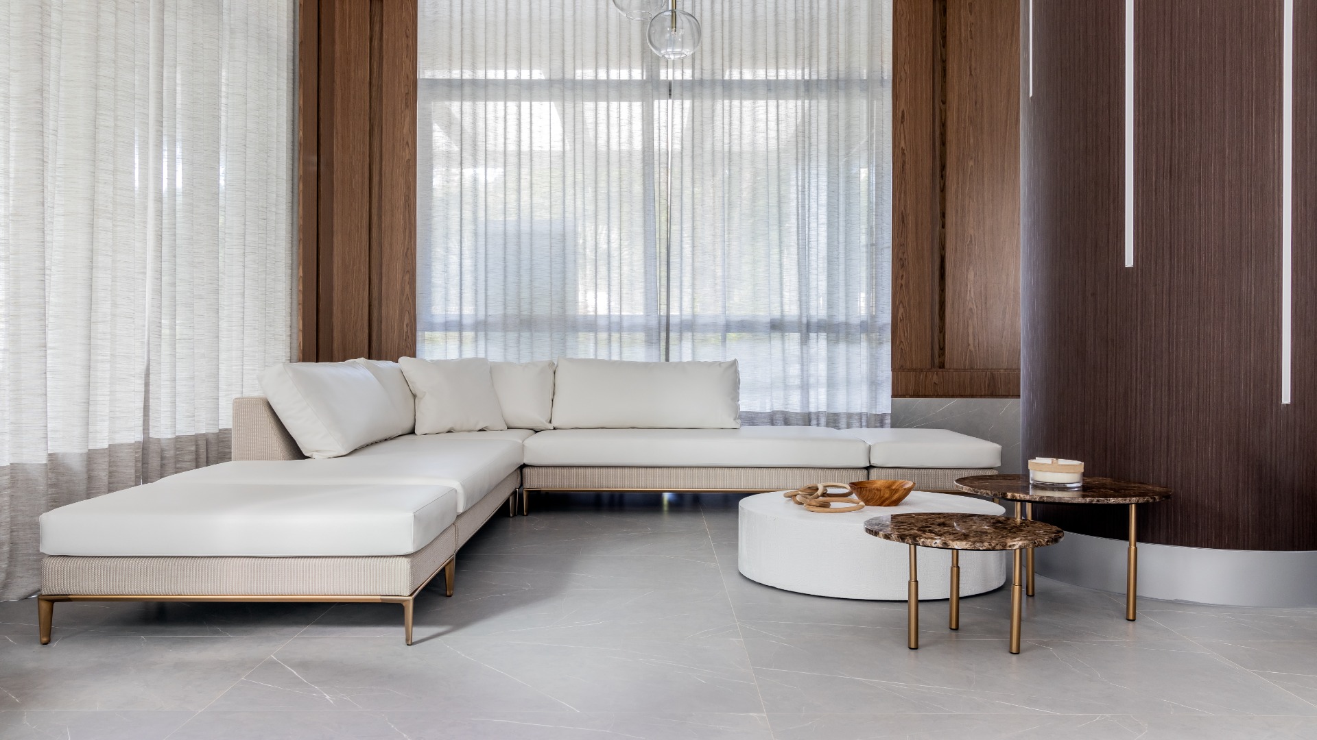 APARTAMENTOS DE 3 OU 4 SUÍTES PRONTOS PARA MORAR