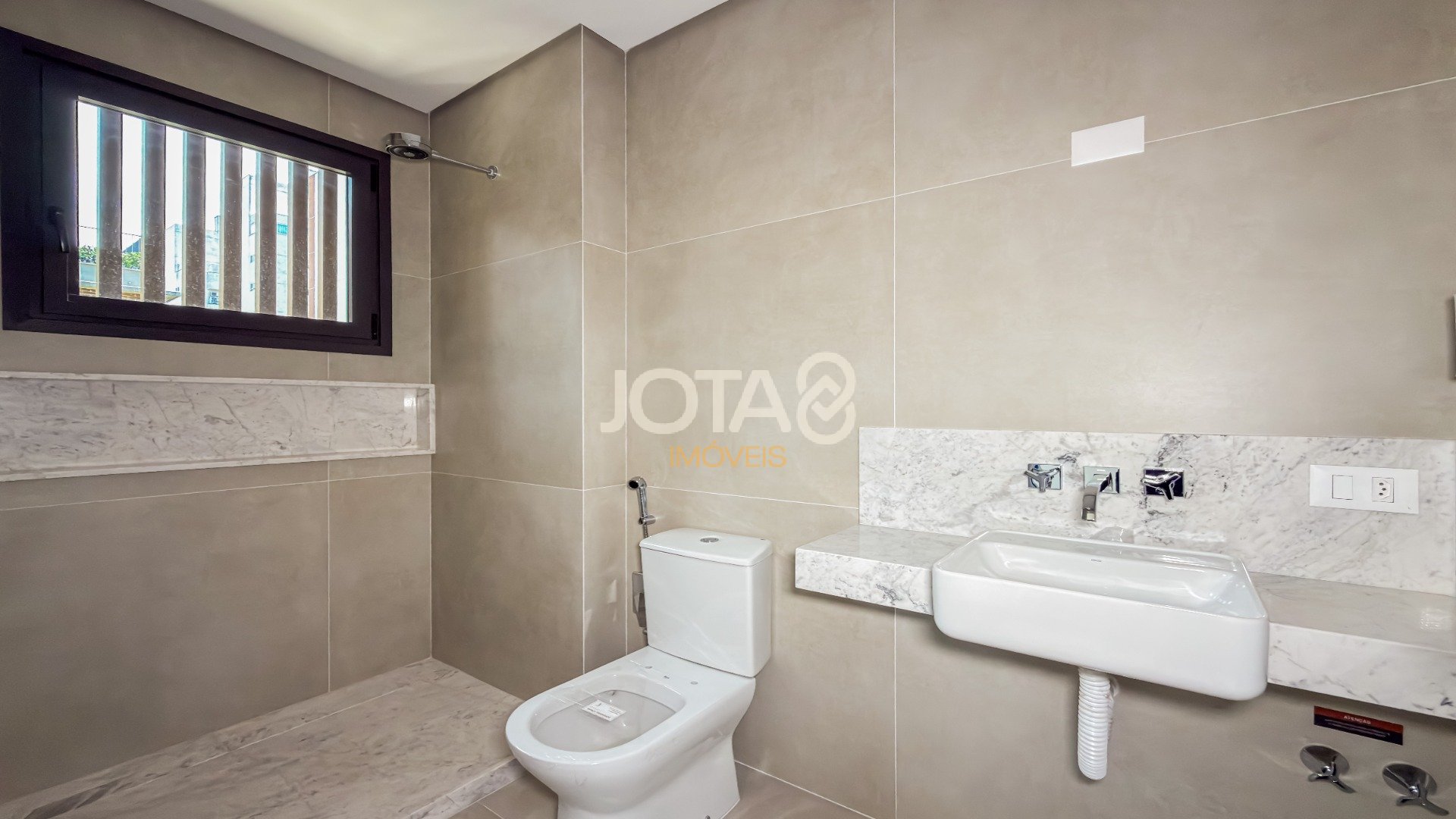 ANDAZ CABRAL - APARTAMENTO NOVO PRÓXIMO AO GRACIOSA COUNTRY CLUB