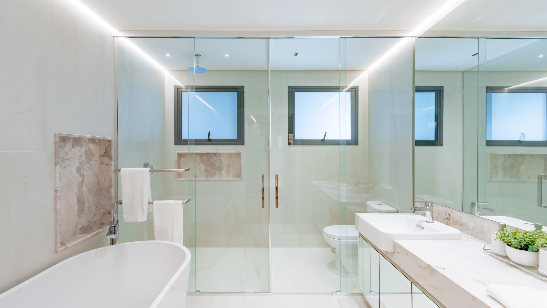 APARTAMENTO COM 3 SUÍTES E 3 VAGAS NO BIGORRILHO