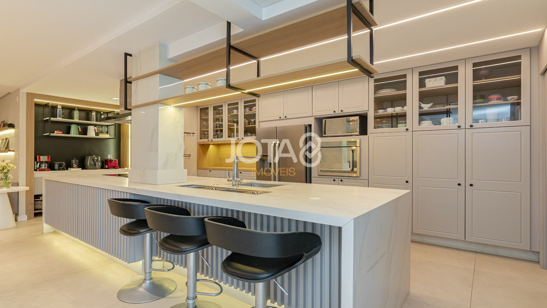 LINDO APARTAMENTO GARDEN NO ECOVILLE