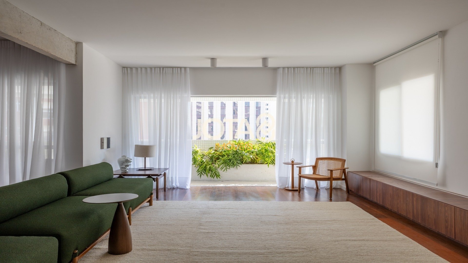 Foto de destaque Apartamento 4 suítes em frente à praça do japão