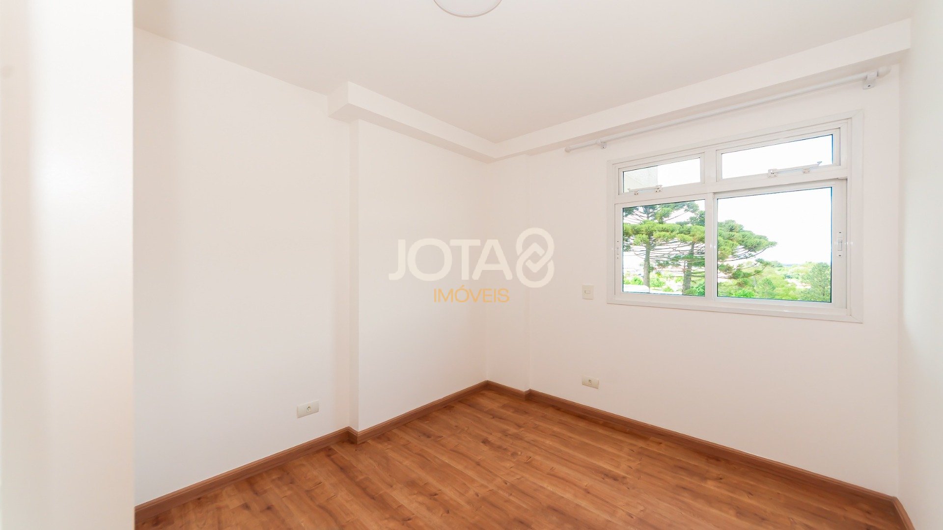 APARTAMENTO 2 QUARTOS ECOVILLE - CONDOMÍNIO CLUBE VERMONT