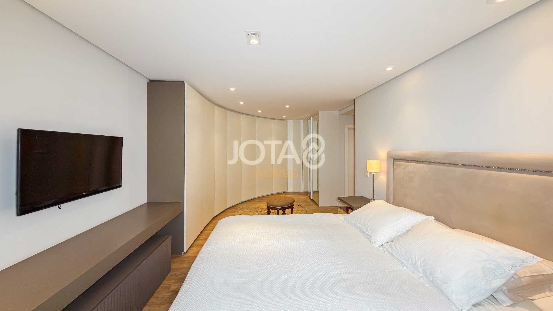 APARTAMENTO COM 3 SUÍTES NO ECOVILLE - CASABLANCA