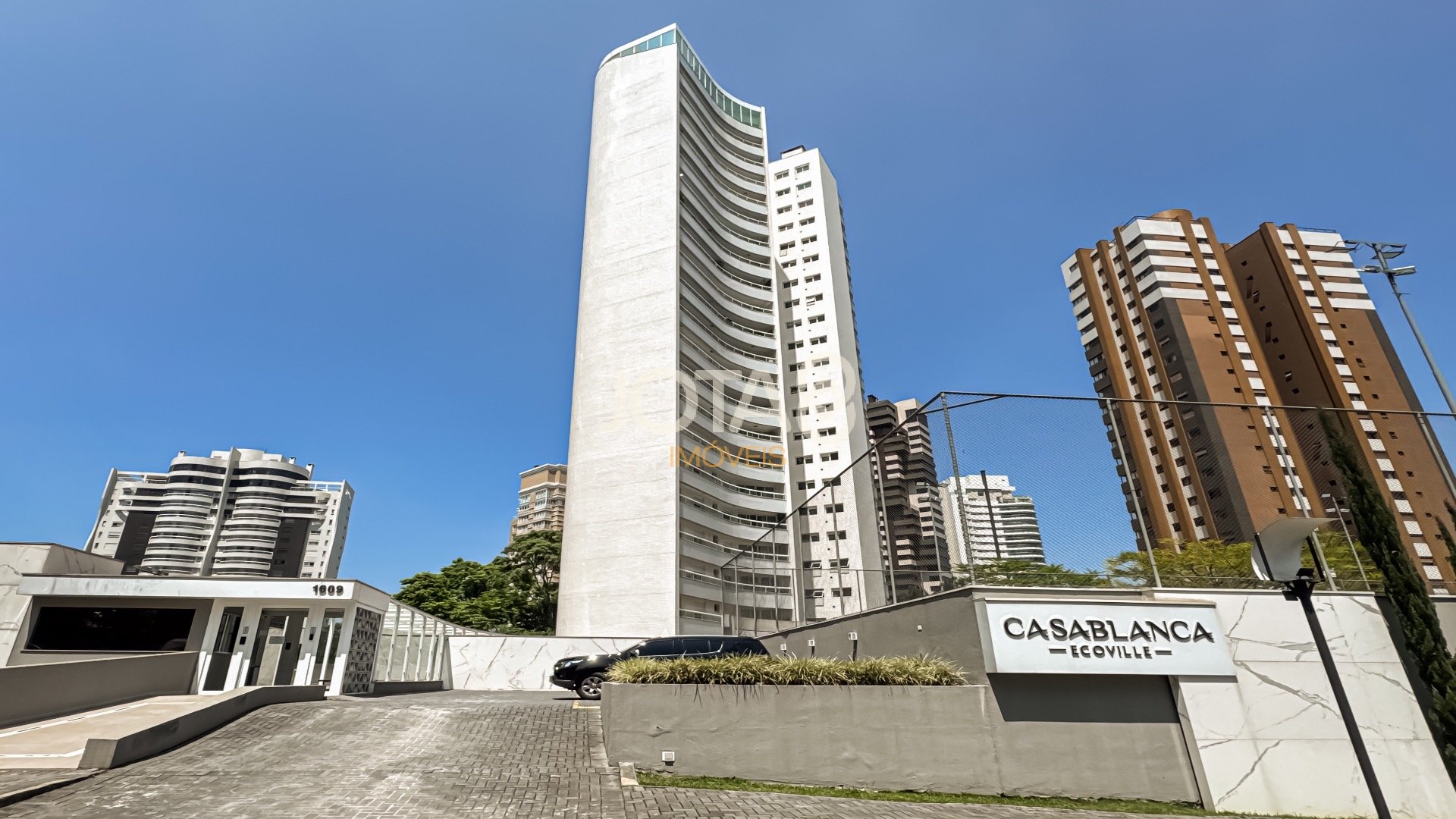 APARTAMENTO COM 3 SUÍTES NO ECOVILLE - CASABLANCA