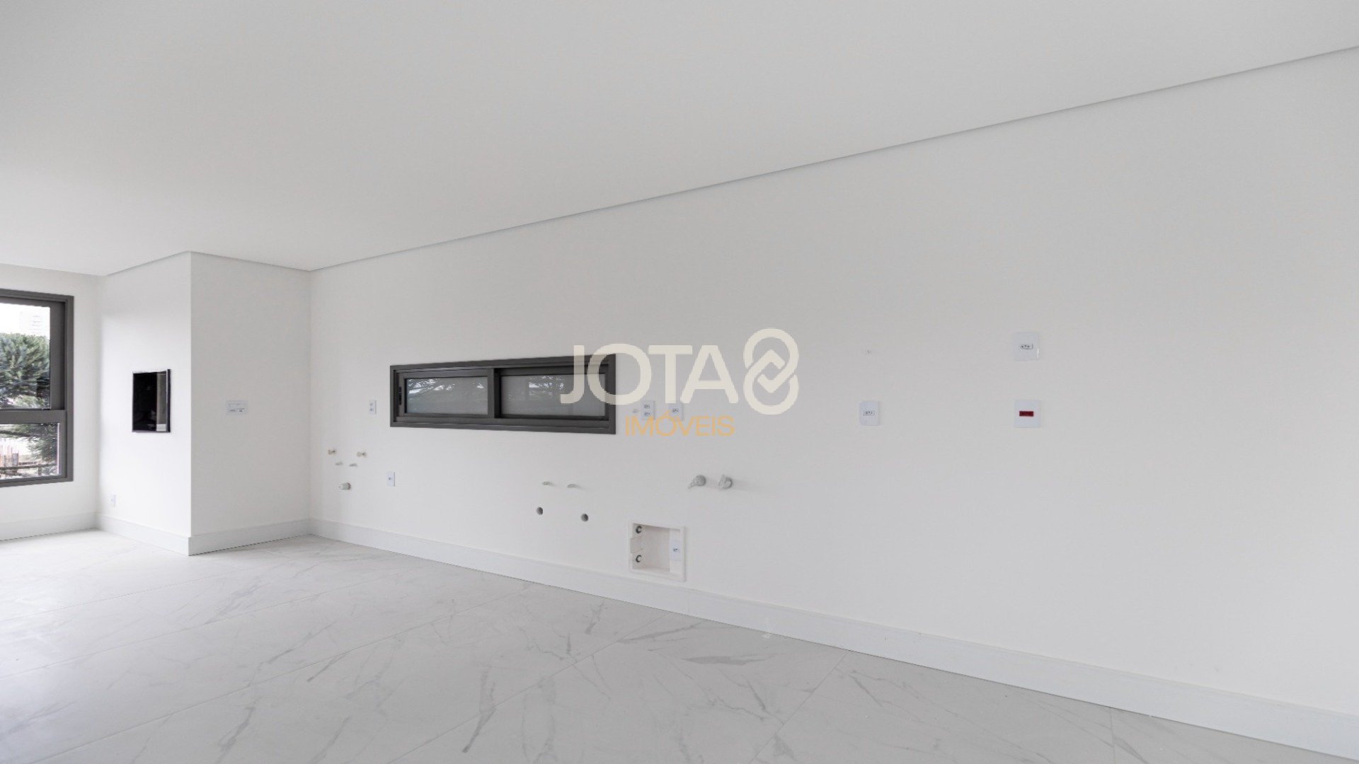 REVENDA LANDHAUS - 3 SUITES E 4 VAGAS NO ECOVILLE