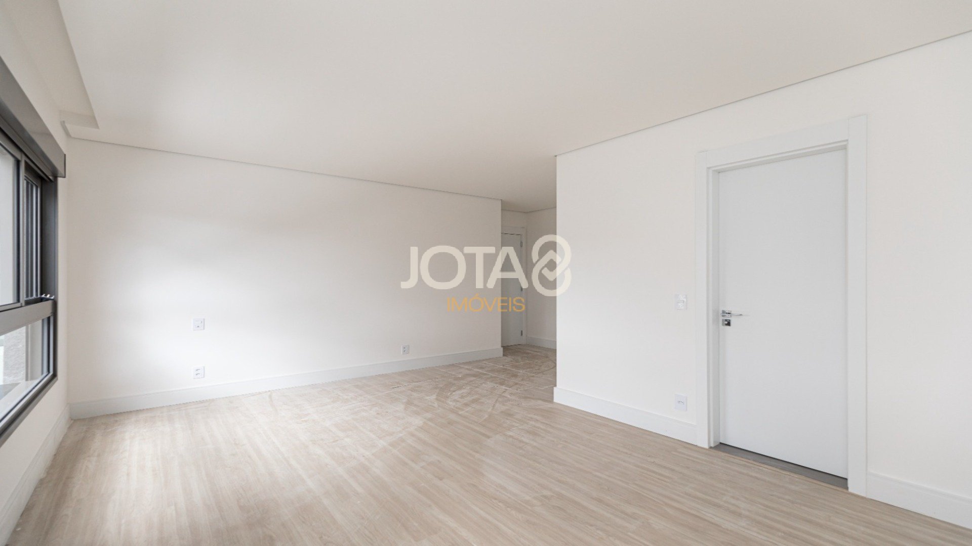 REVENDA LANDHAUS - 3 SUITES E 4 VAGAS NO ECOVILLE