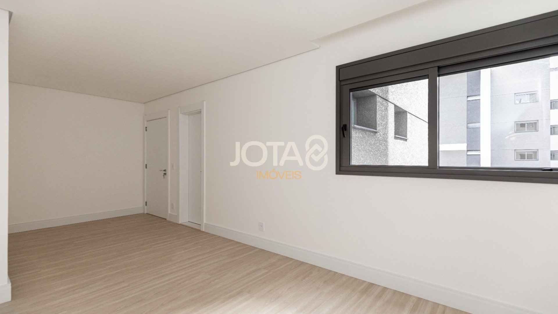 REVENDA LANDHAUS - 3 SUITES E 4 VAGAS NO ECOVILLE