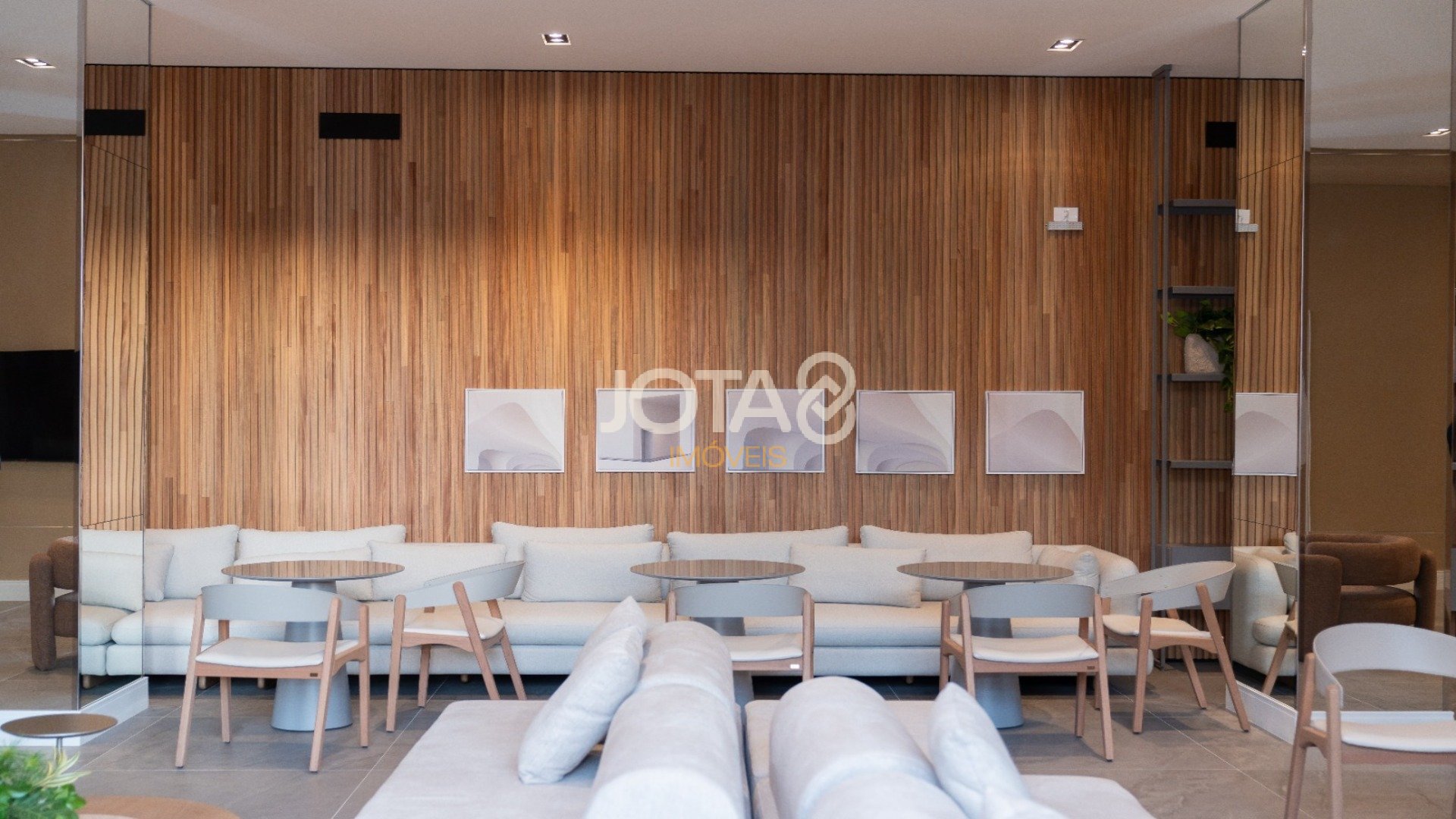 REVENDA LANDHAUS - 3 SUITES E 4 VAGAS NO ECOVILLE