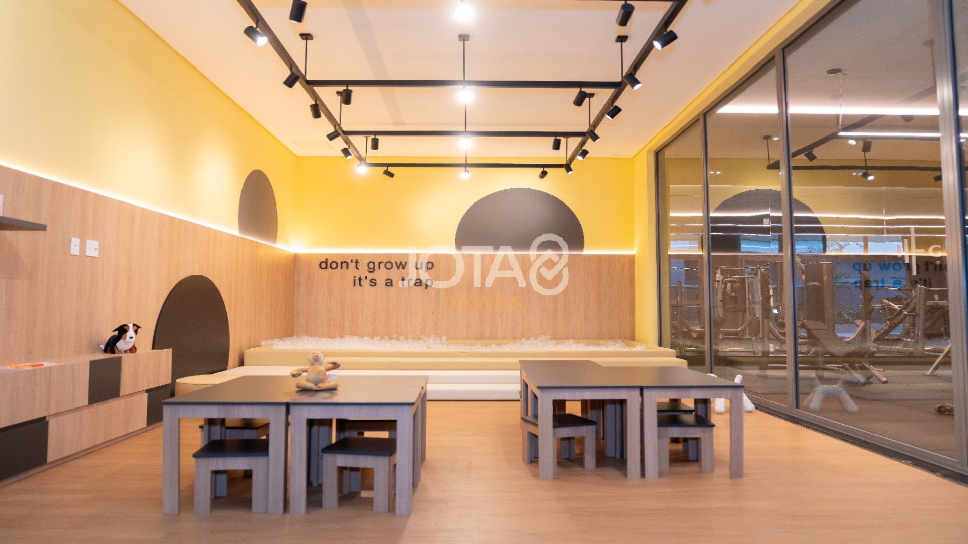 REVENDA LANDHAUS - 3 SUITES E 4 VAGAS NO ECOVILLE