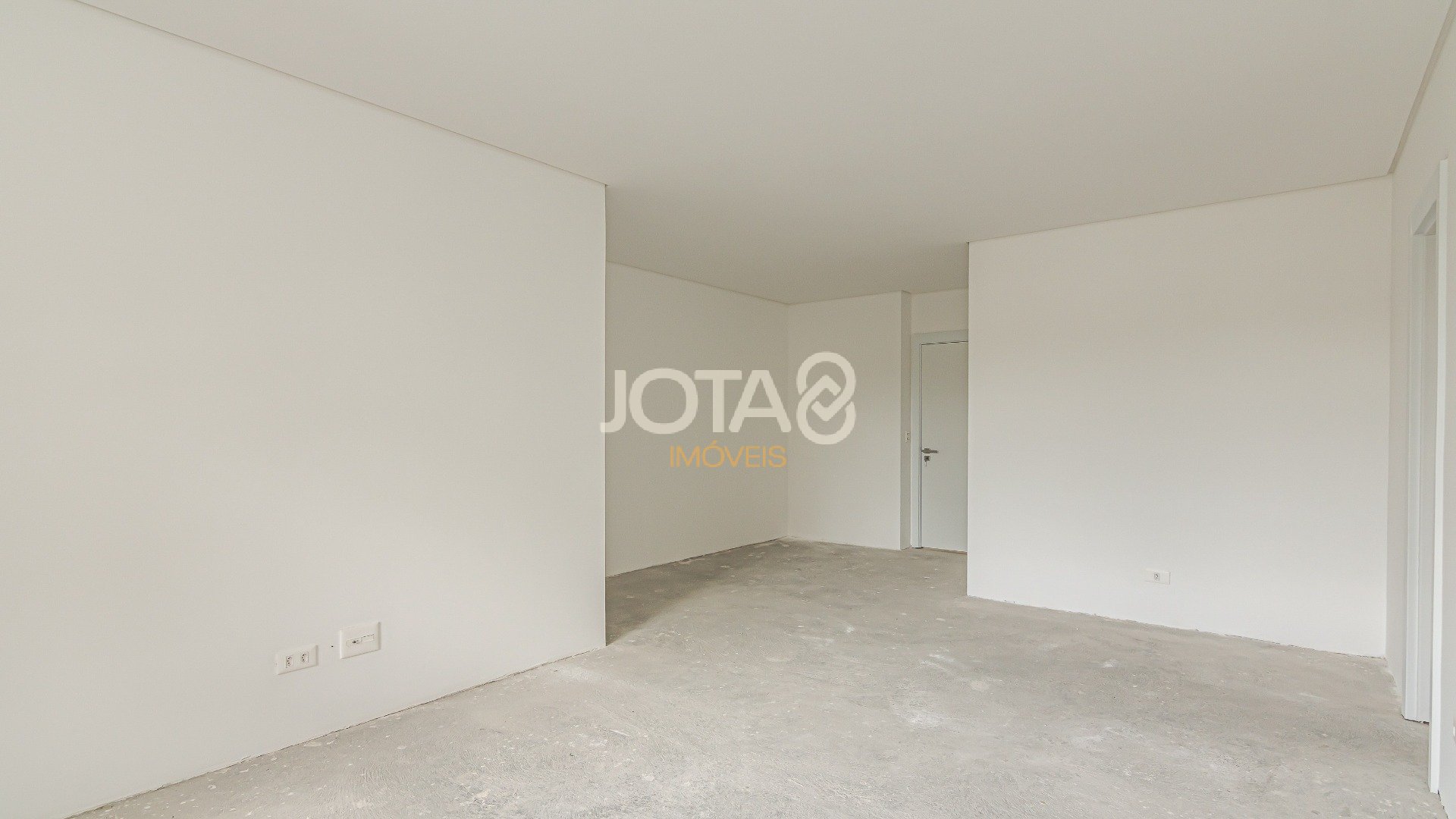 APARTAMENTO COM 3 SUÍTES   NO BIGORRILHO