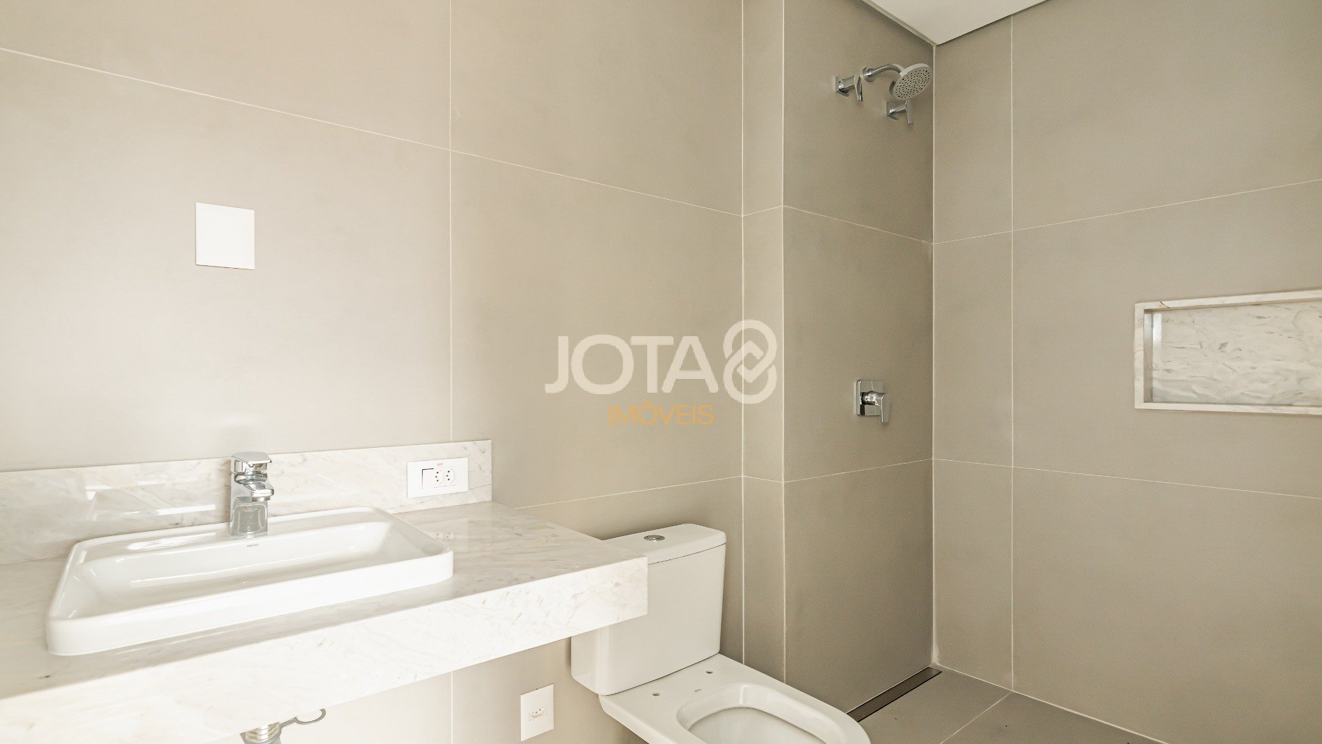 APARTAMENTO NOVO 1 SUÍTE NO VAZ BATEL !